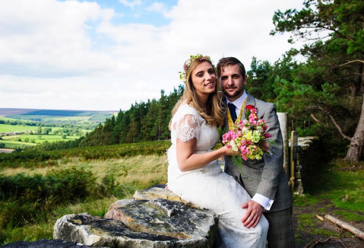 Outdoor, rustic, relaxed Jewish wedding, full of handmade and DIY details, at The Bivouac, Swinton Park, North Yorkshire, UK_0119