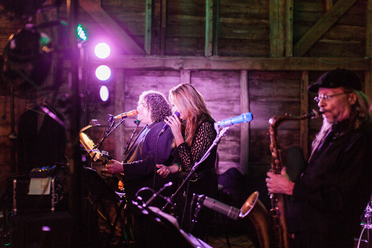 Jewish Wedding Shady Lane​ Farm New Gloucester Maine USA_3097