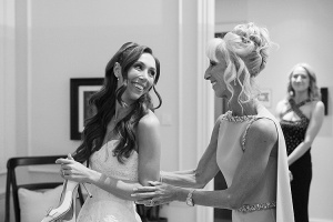 lynn-shapiro-photo-smashaing-the-glass_1509