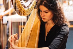 Noa-Harpist_0004