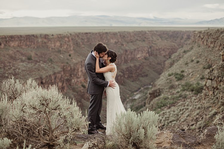 Jewish Wedding at 11,420 feet on the top of a mountain (Kachina Basin) in Taos Ski Valley, New Mexico USA_0015