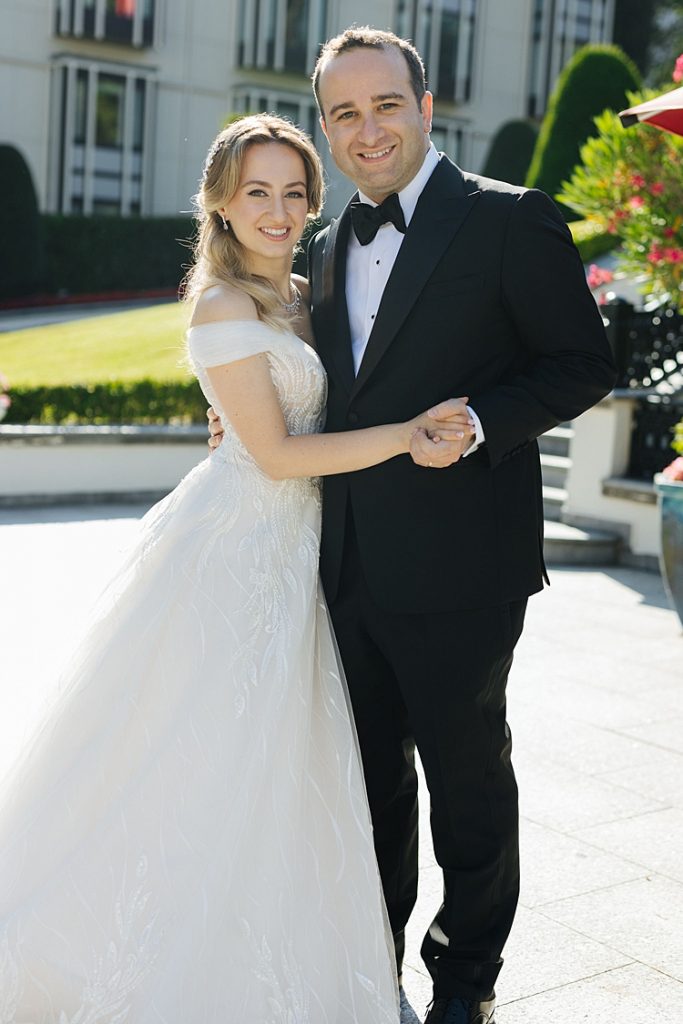 a-pronovias-bride-for-a-glam-jewish-wedding-on-the-bosphorus-at-the
