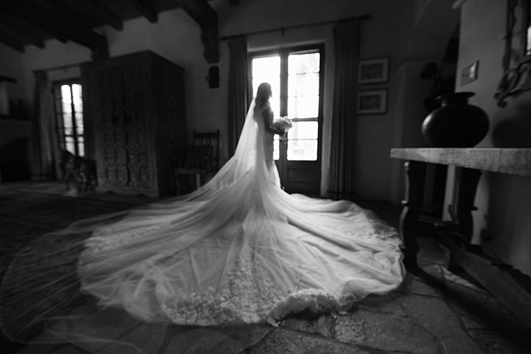 Justine-and-David-Hummingbird-Nest-Ranch-Simi-Valley-CA-USA