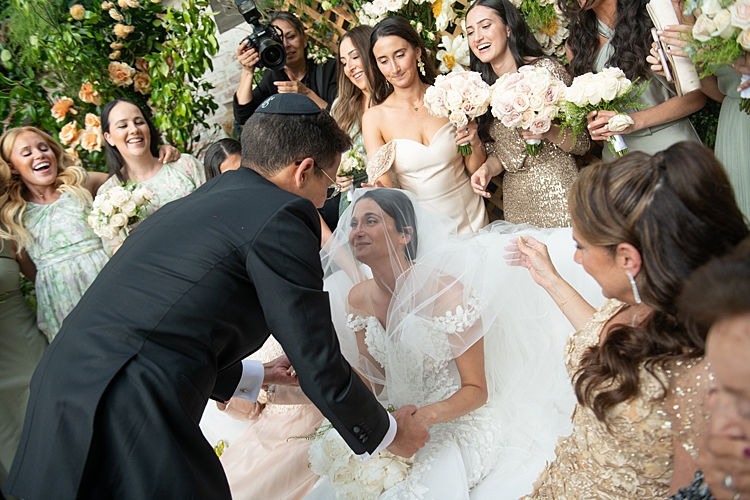 Justine-and-David-Hummingbird-Nest-Ranch-Simi-Valley-CA-USA