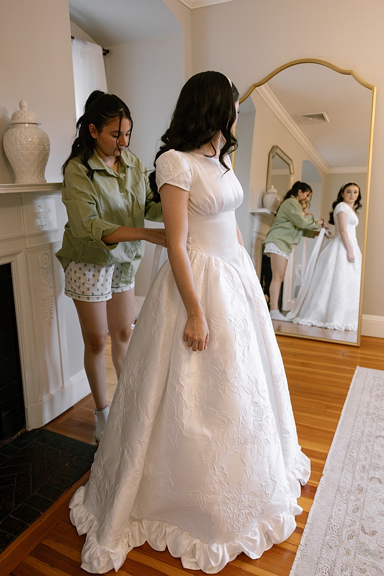 Hadassah and Natanya, Floriana, Ipswich, Massachusetts, USA