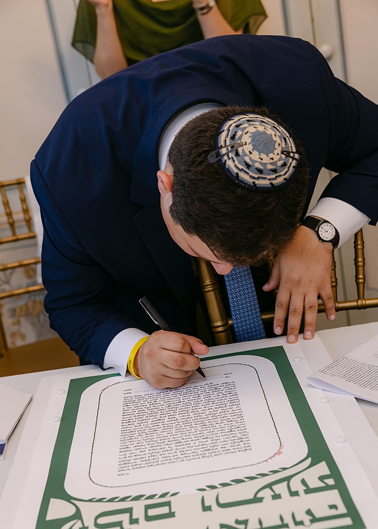 Hadassah and Natanya, Floriana, Ipswich, Massachusetts, USA