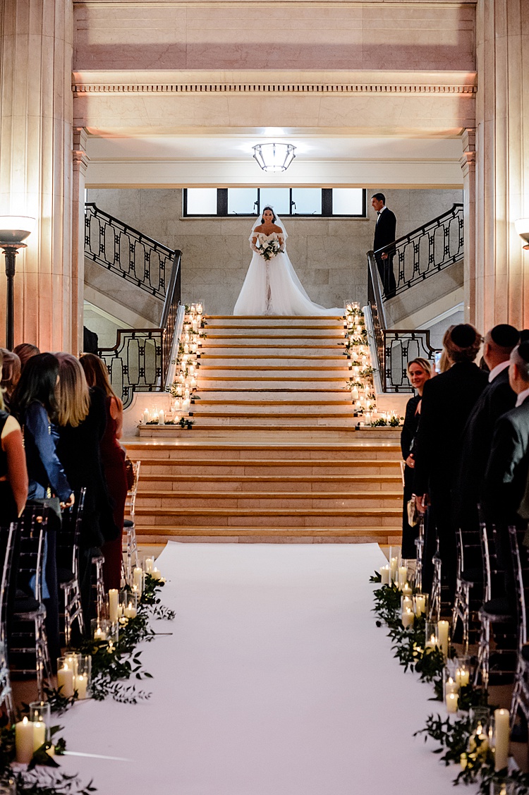 Claudia and Aaron, Banking Hall, London, UK