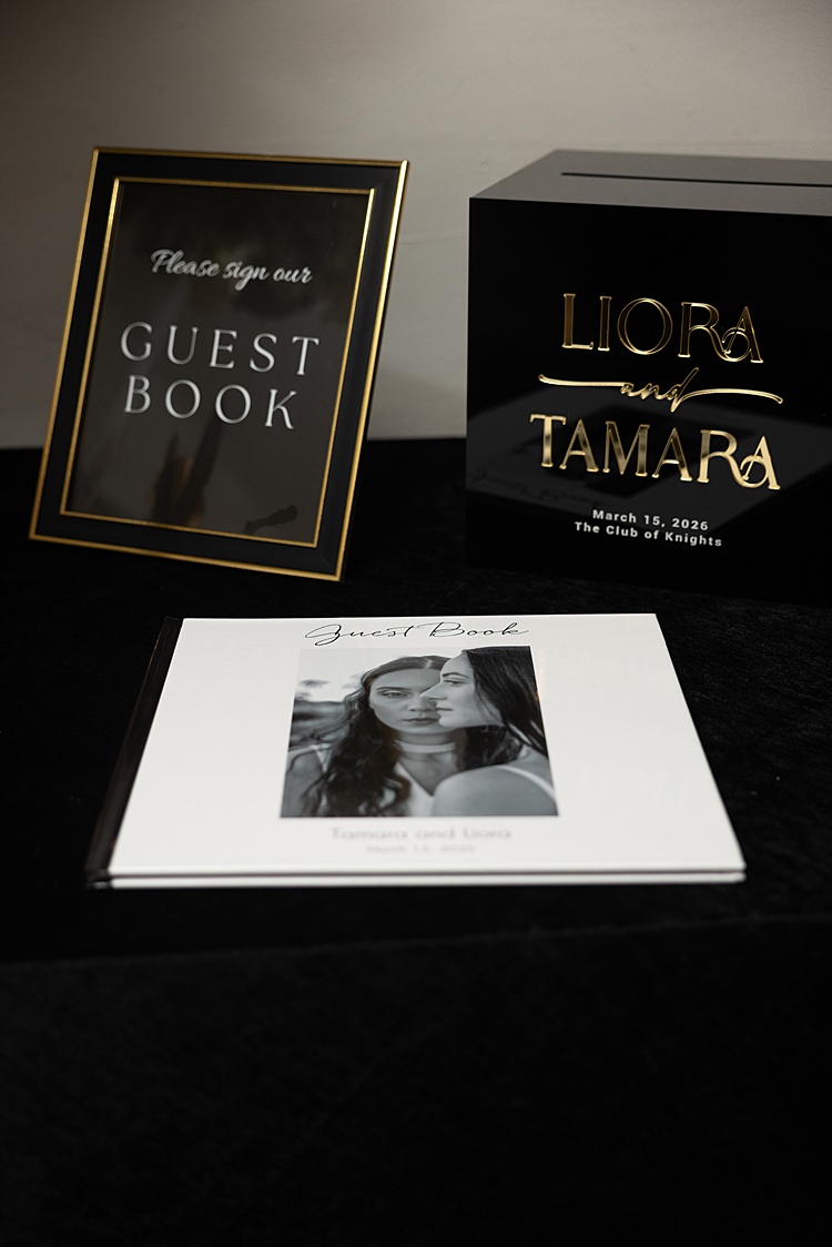 Liora and Tamara, The Club of Knights, Coral Gables, Florida, USA